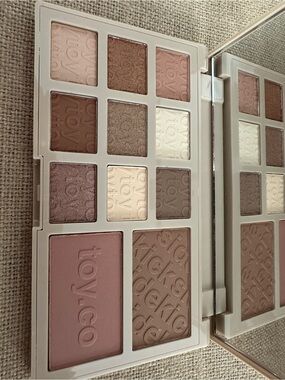 Toy Factory Sidekick One Face Palette